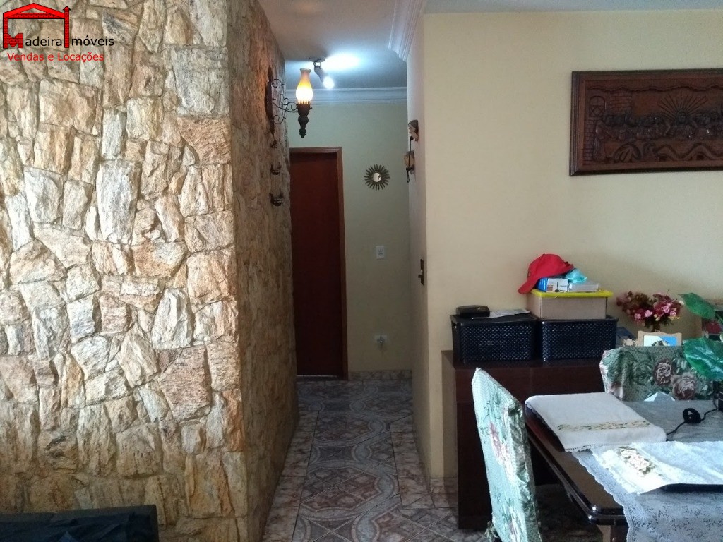 Apartamento à venda com 3 quartos, 100m² - Foto 1