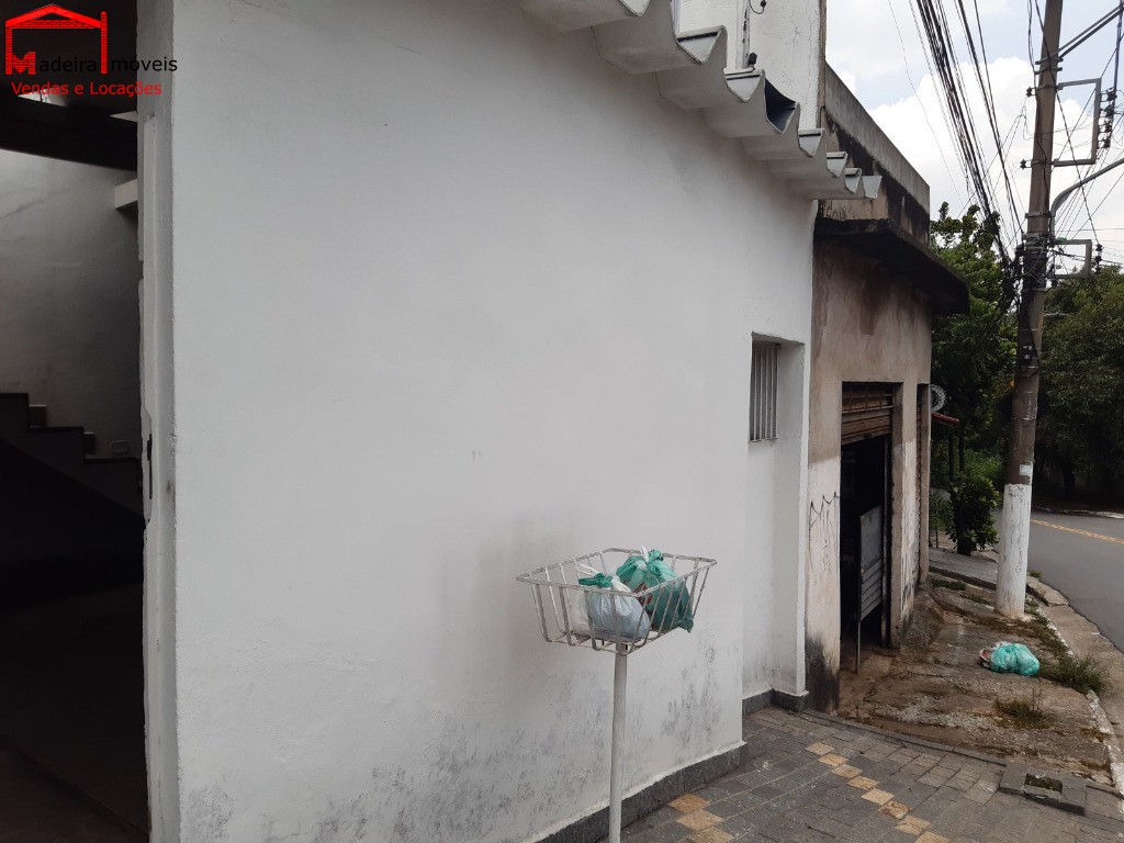 Sobrado à venda com 3 quartos, 150m² - Foto 3