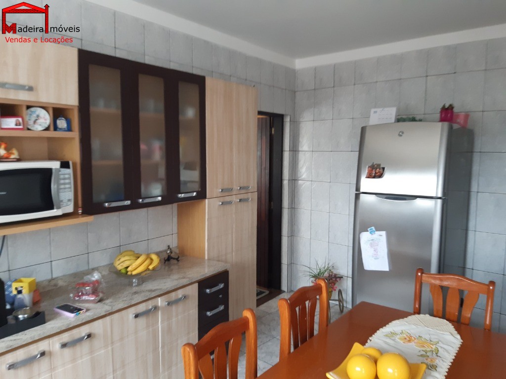 Sobrado à venda com 3 quartos, 150m² - Foto 18