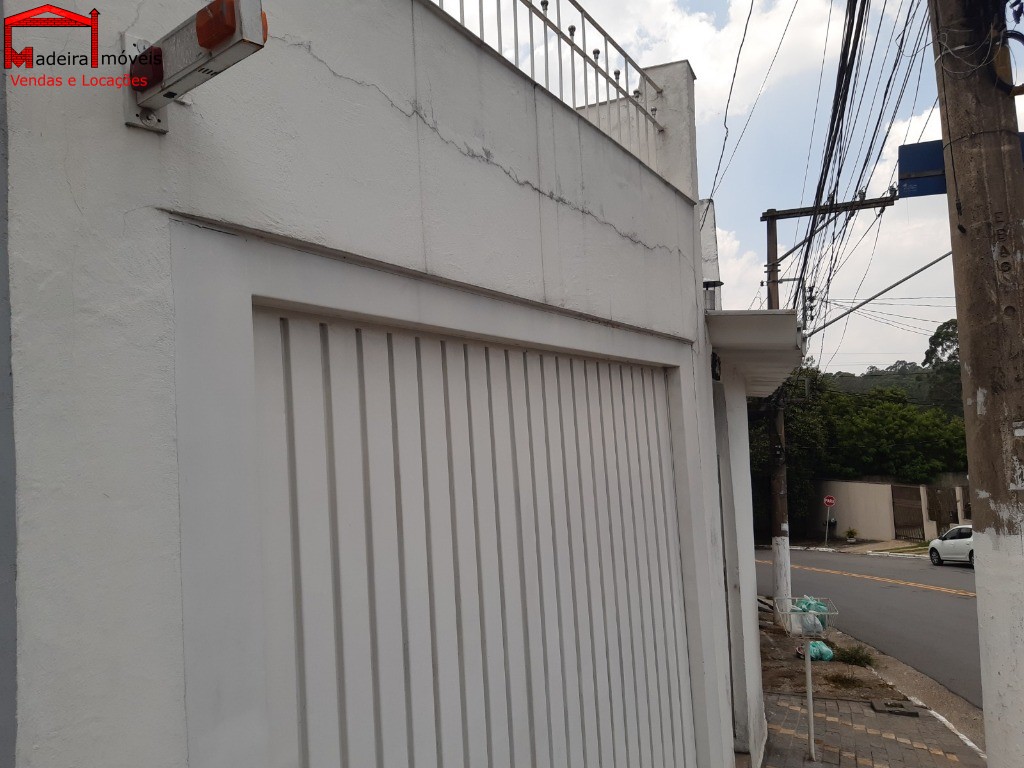 Sobrado à venda com 3 quartos, 150m² - Foto 2