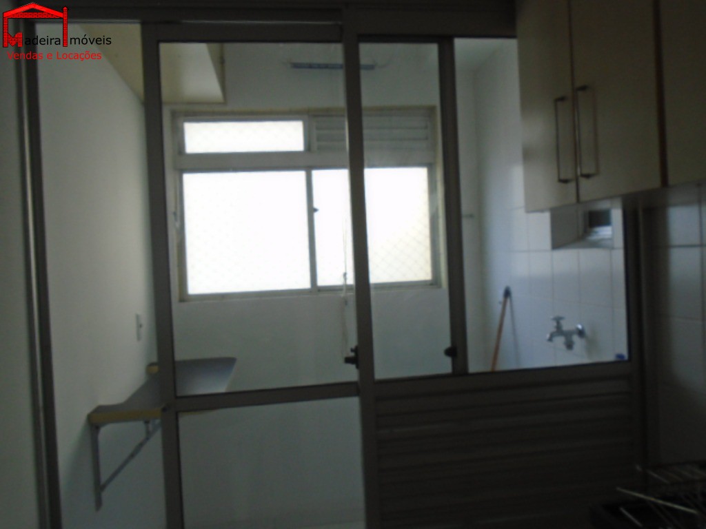 Apartamento à venda com 3 quartos, 70m² - Foto 6