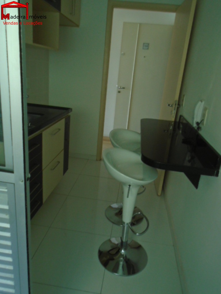 Apartamento à venda com 3 quartos, 70m² - Foto 9