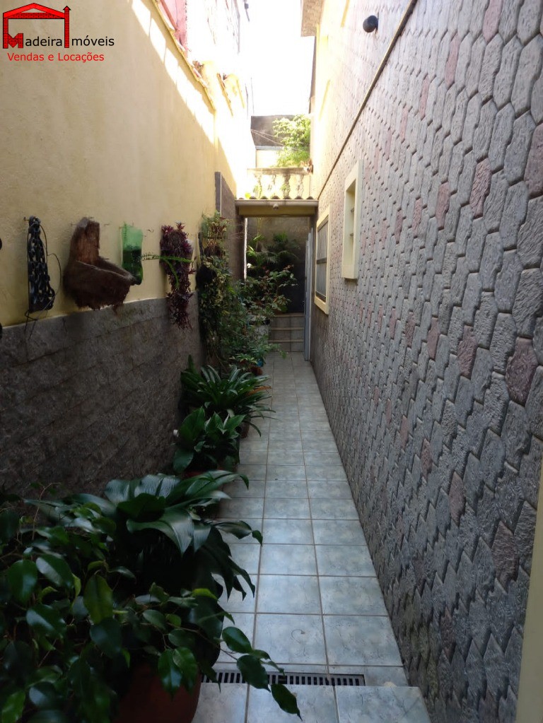 Sobrado à venda com 3 quartos, 100m² - Foto 12