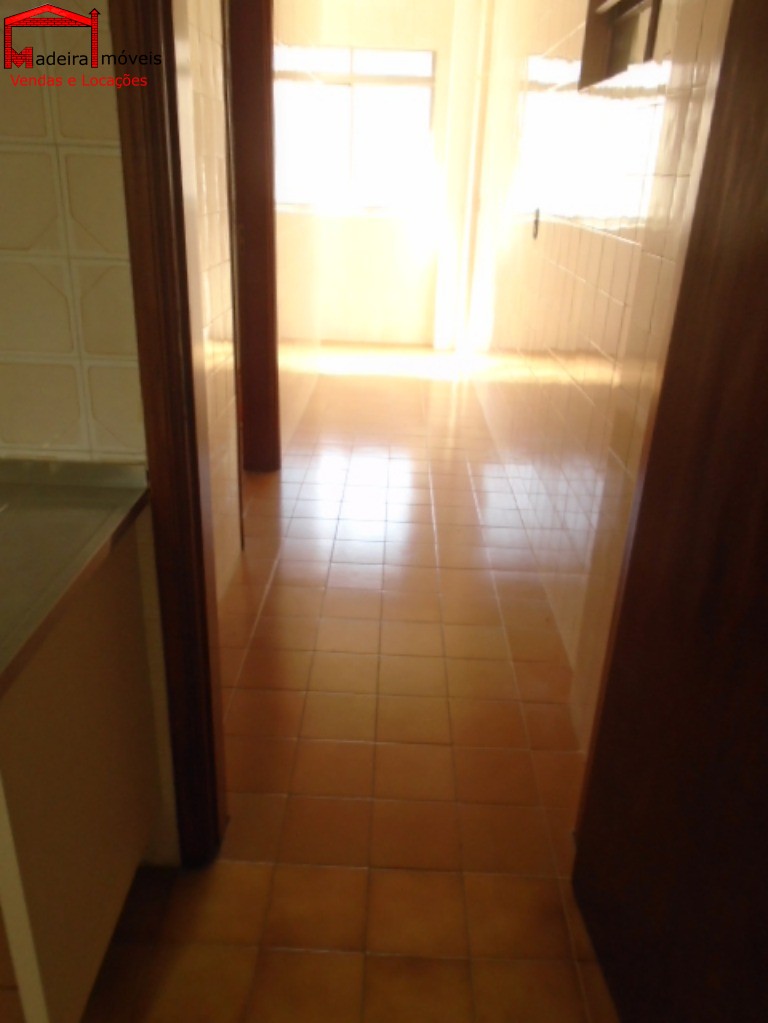 Apartamento à venda com 2 quartos, 105m² - Foto 11