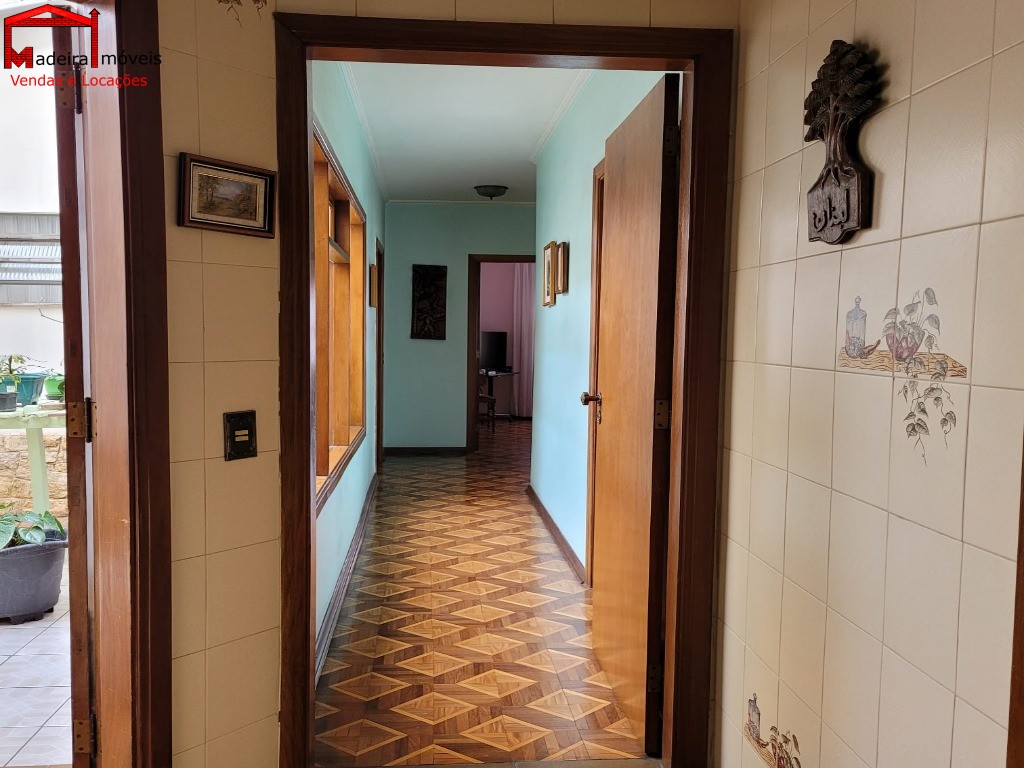 Casa à venda com 3 quartos, 361m² - Foto 19