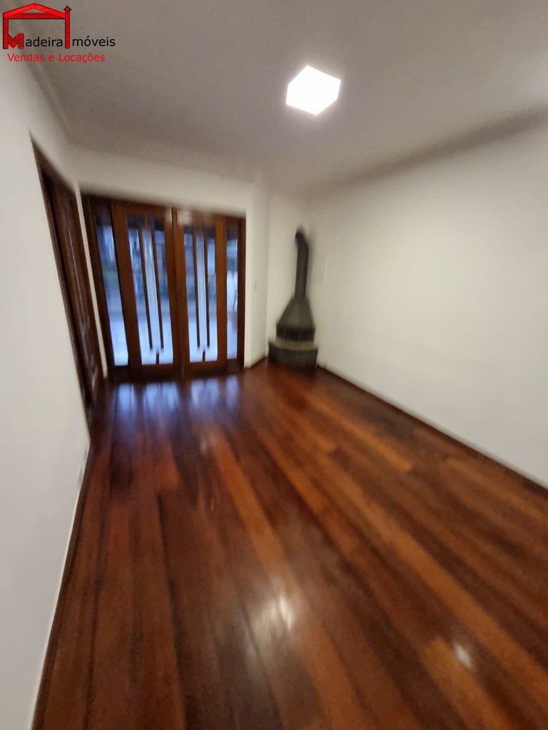 Sobrado à venda e aluguel com 4 quartos, 197m² - Foto 16