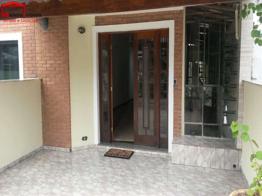 Sobrado à venda e aluguel com 4 quartos, 197m² - Foto 12