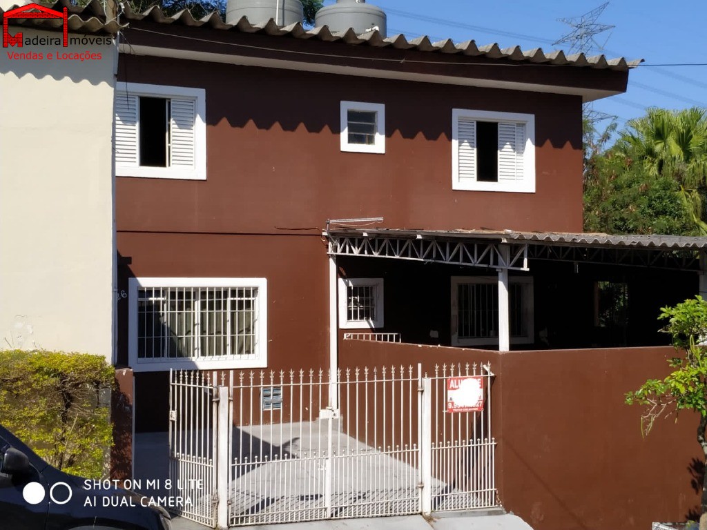 Sobrado à venda com 2 quartos, 107m² - Foto 1