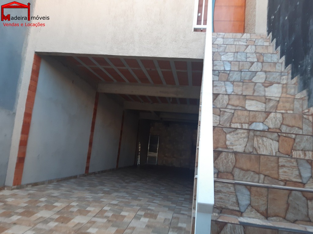 Sobrado à venda com 3 quartos, 270m² - Foto 4