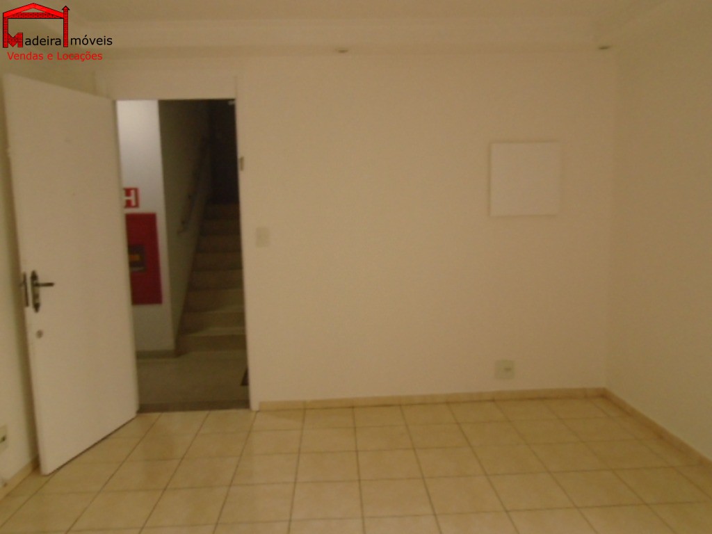 Apartamento à venda com 3 quartos, 69m² - Foto 4