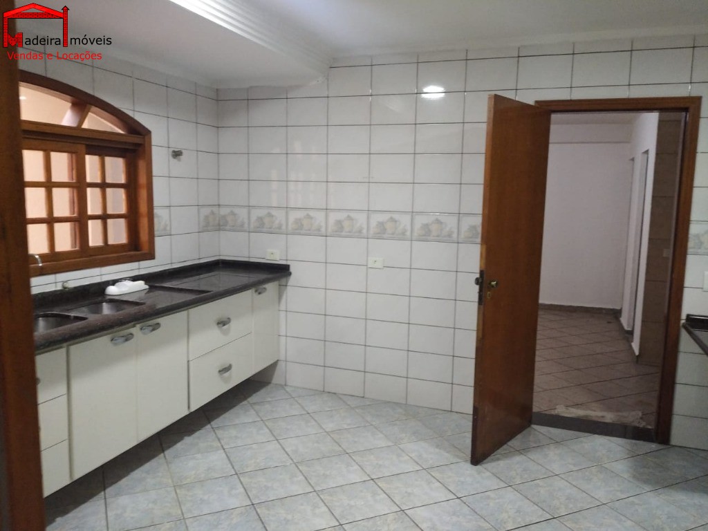 Sobrado à venda com 4 quartos, 111m² - Foto 7