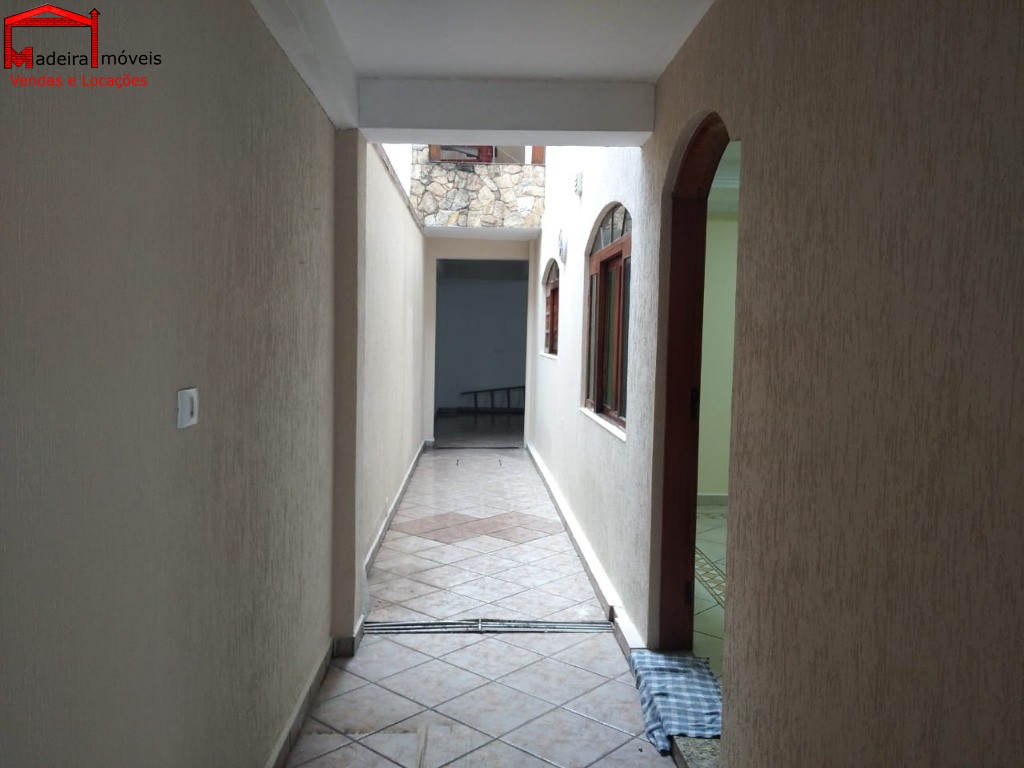 Sobrado à venda com 4 quartos, 111m² - Foto 4