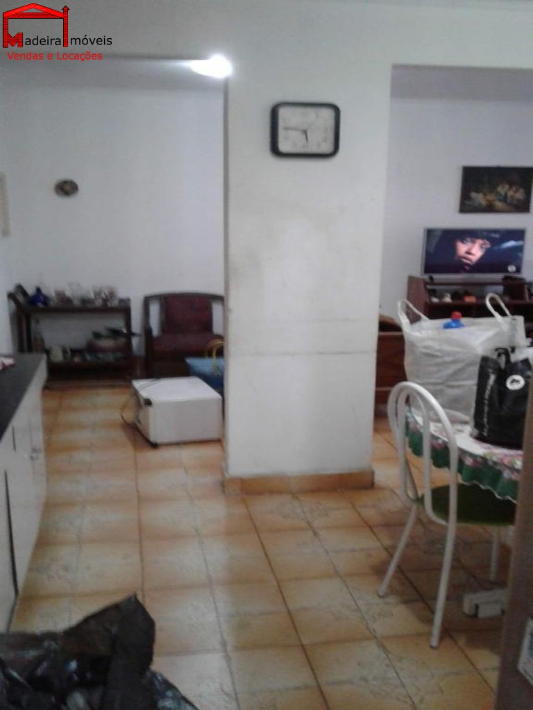 Apartamento à venda com 3 quartos, 77m² - Foto 1