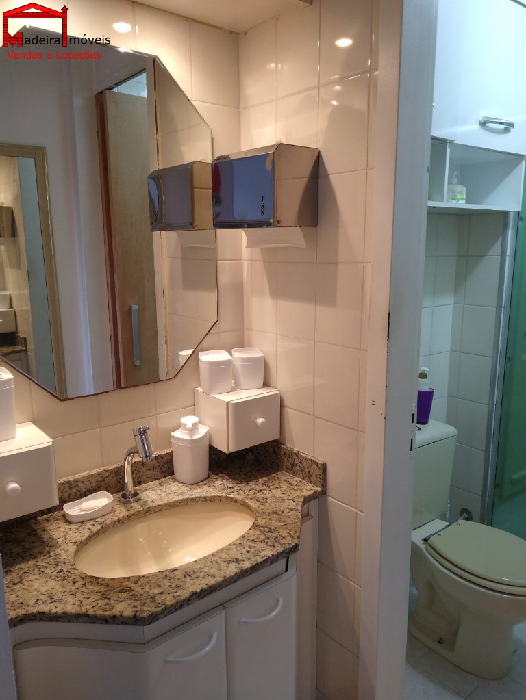 Apartamento à venda com 3 quartos, 60m² - Foto 29