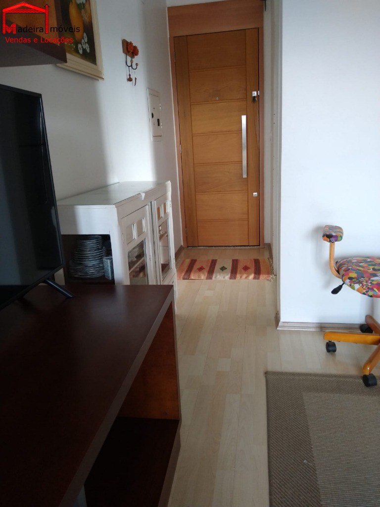 Apartamento à venda com 3 quartos, 60m² - Foto 11