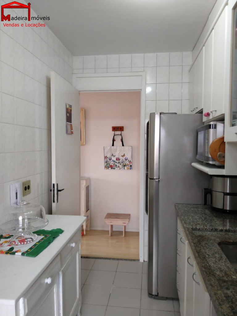 Apartamento à venda com 3 quartos, 60m² - Foto 25