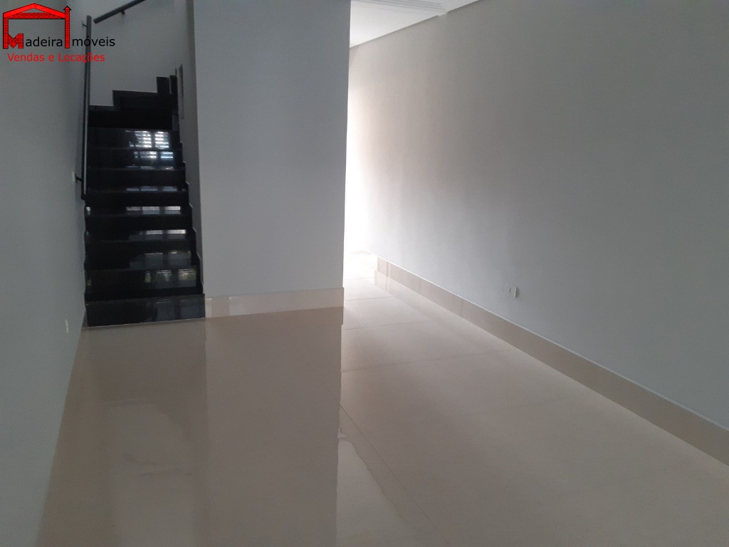 Sobrado, 3 quartos, 180 m² - Foto 4