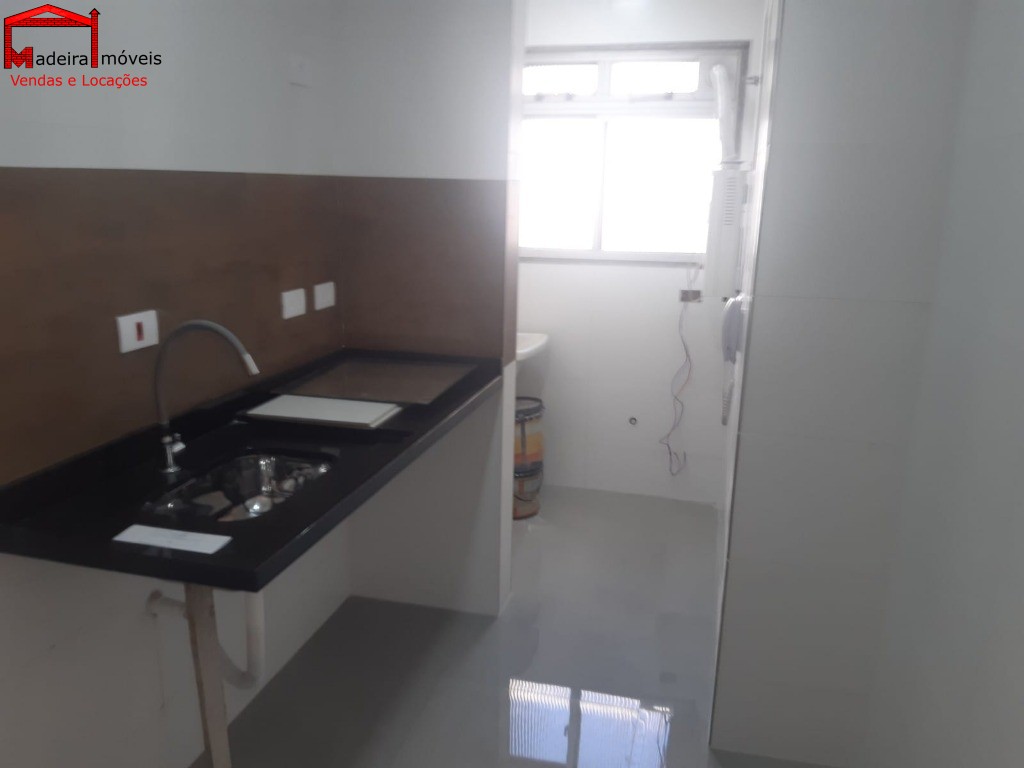 Apartamento à venda com 3 quartos, 65m² - Foto 1