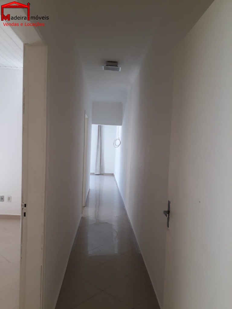 Casa à venda com 2 quartos, 97m² - Foto 12