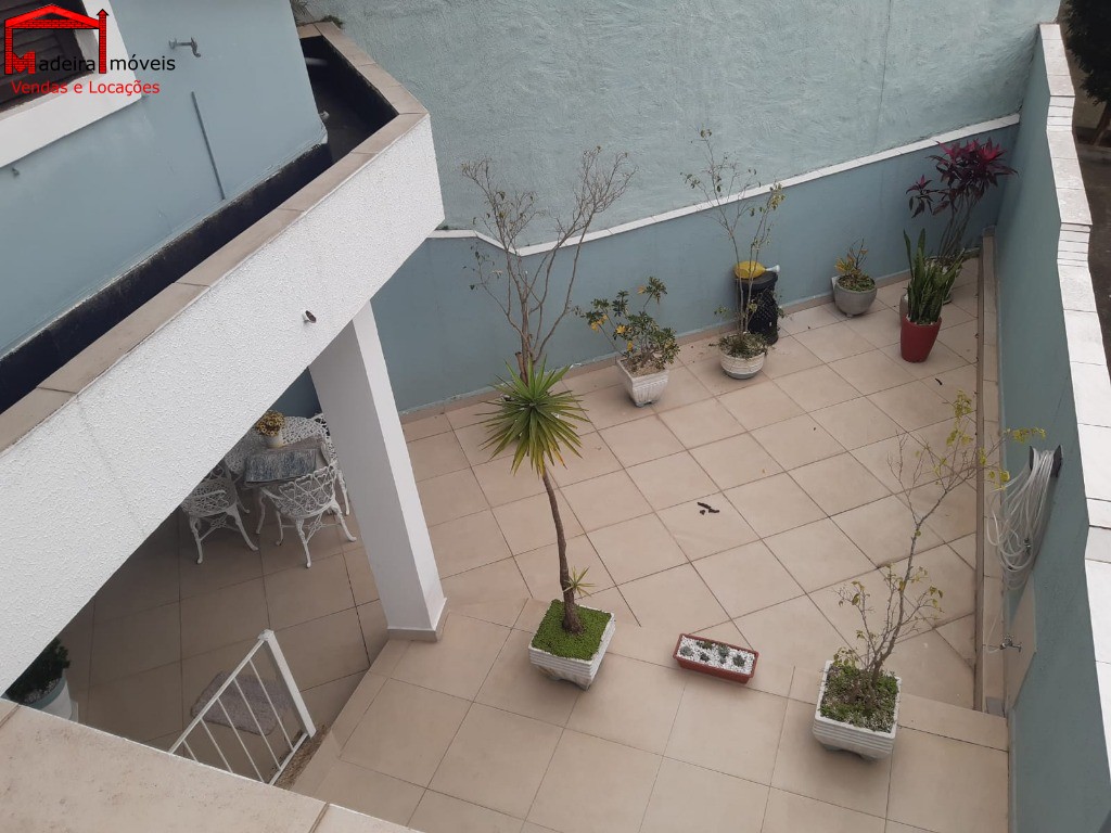 Sobrado à venda com 4 quartos, 175m² - Foto 32