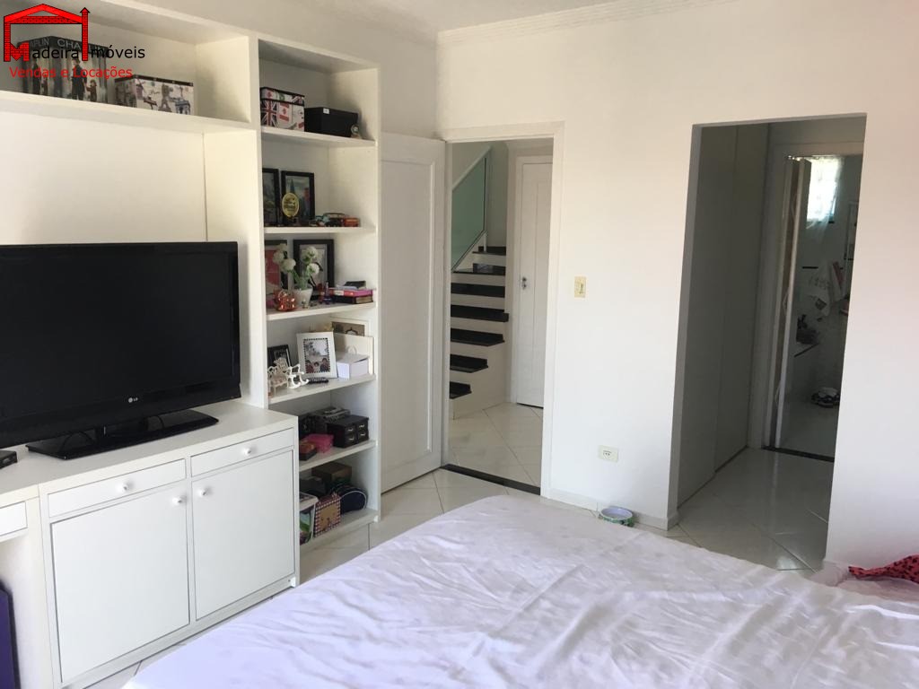 Sobrado à venda com 4 quartos, 305m² - Foto 15