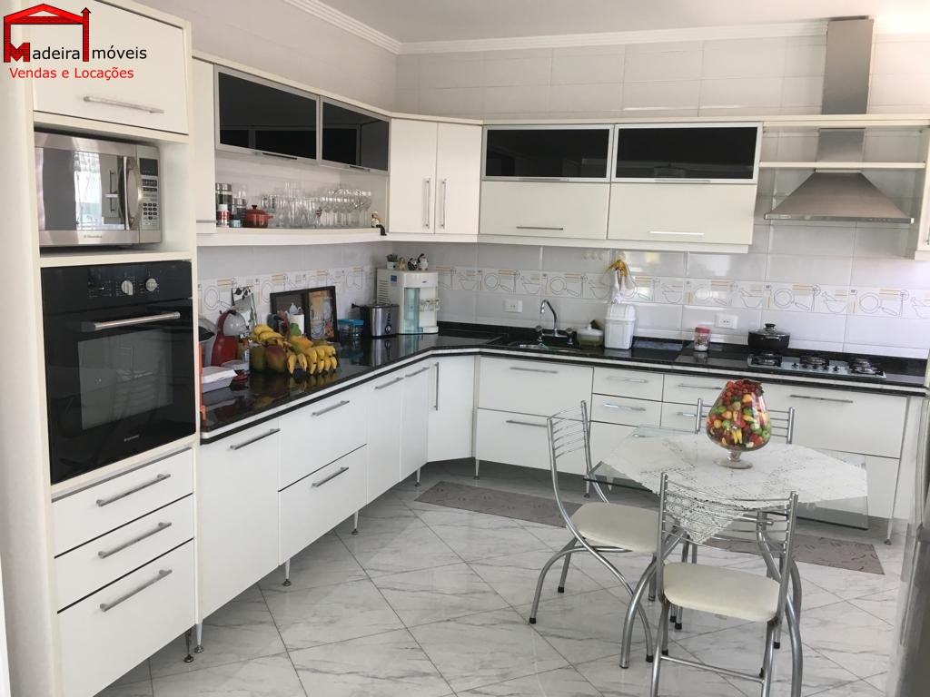 Sobrado à venda com 4 quartos, 305m² - Foto 12