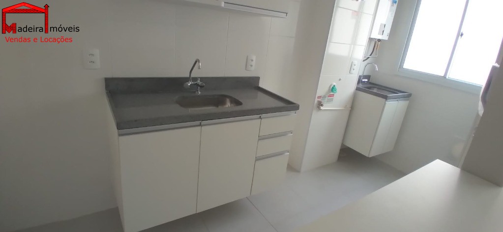 Apartamento para alugar com 2 quartos, 40m² - Foto 7