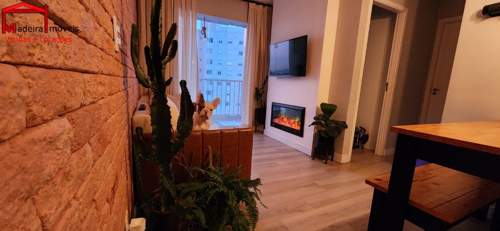 Apartamento à venda com 2 quartos, 49m² - Foto 1