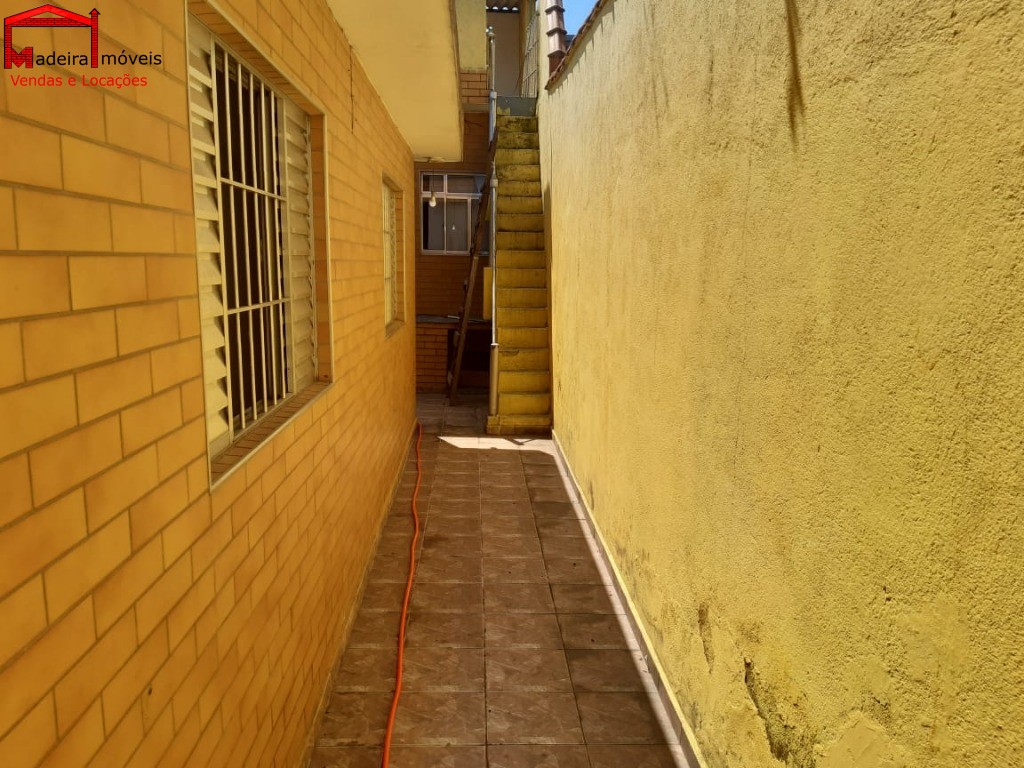 Casa à venda com 3 quartos, 100m² - Foto 7