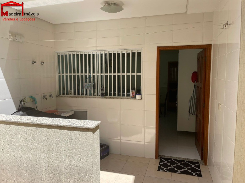 Sobrado à venda com 3 quartos, 102m² - Foto 4