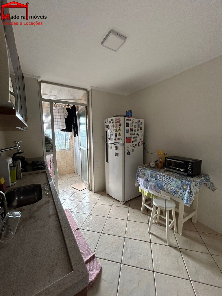 Apartamento à venda com 2 quartos, 60m² - Foto 8