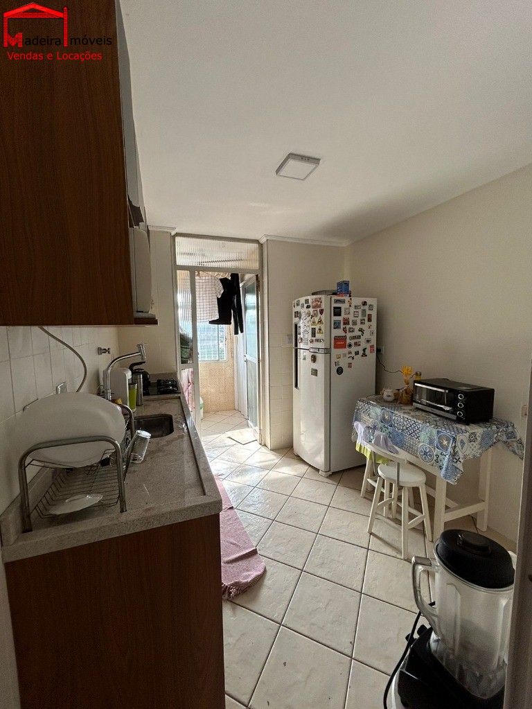 Apartamento à venda com 2 quartos, 60m² - Foto 5