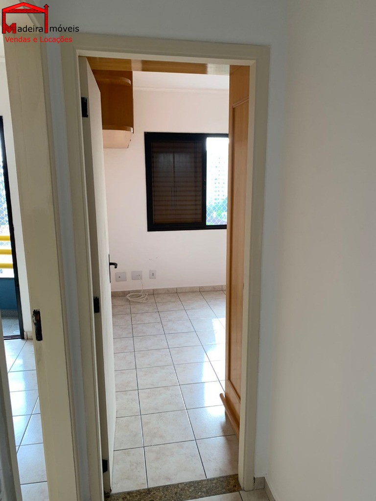 Apartamento à venda com 2 quartos, 56m² - Foto 22