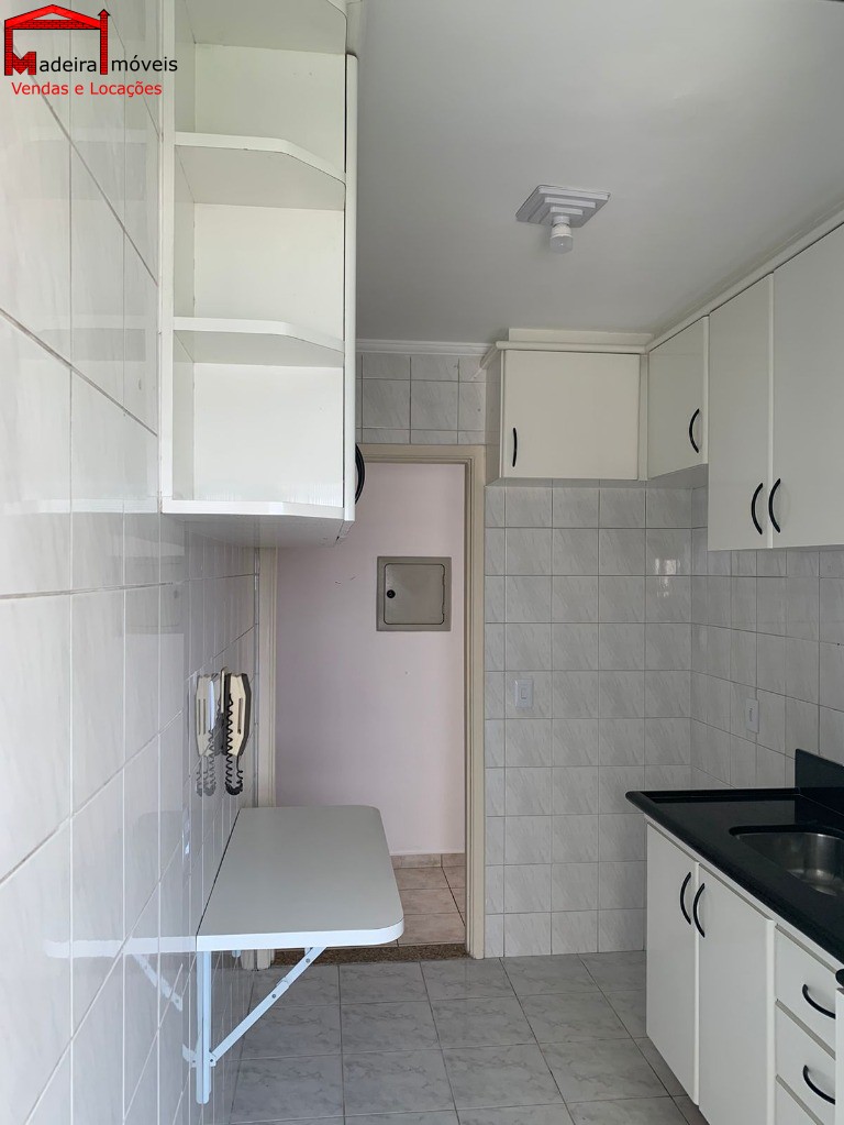 Apartamento à venda com 2 quartos, 56m² - Foto 3