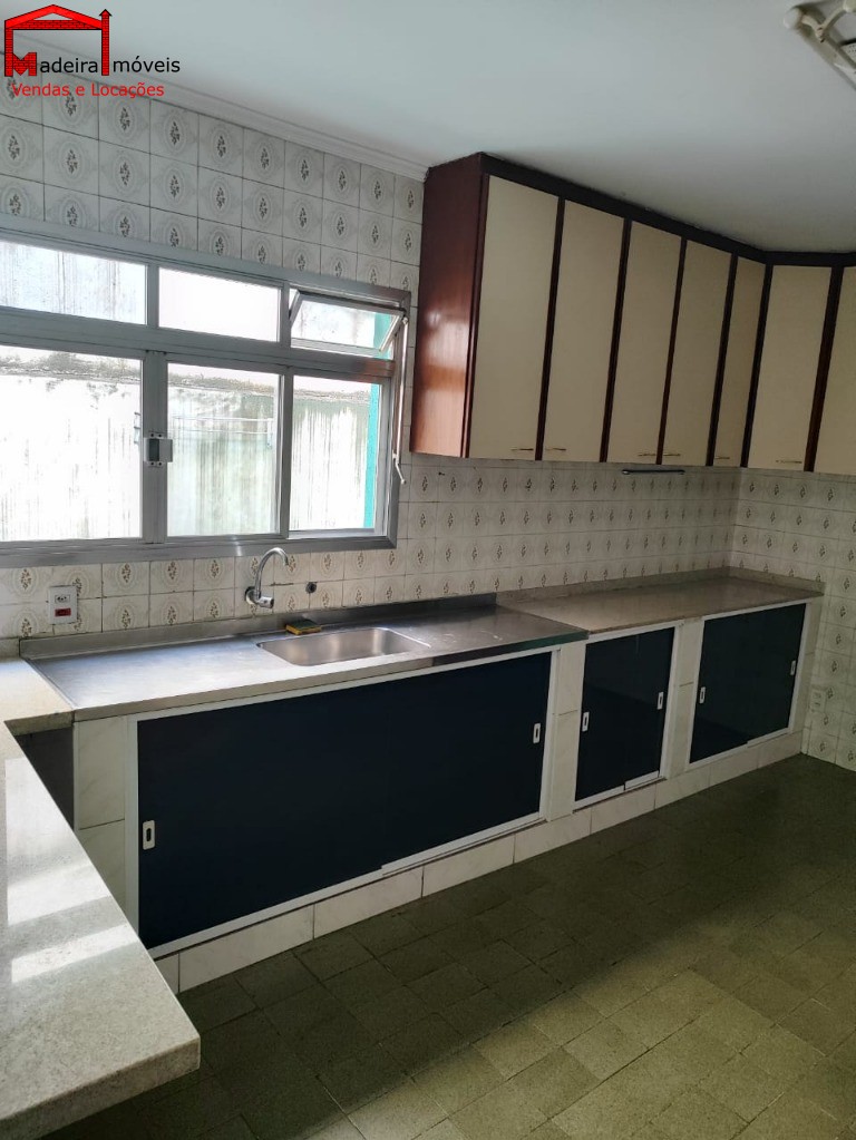 Sobrado à venda com 3 quartos, 123m² - Foto 3