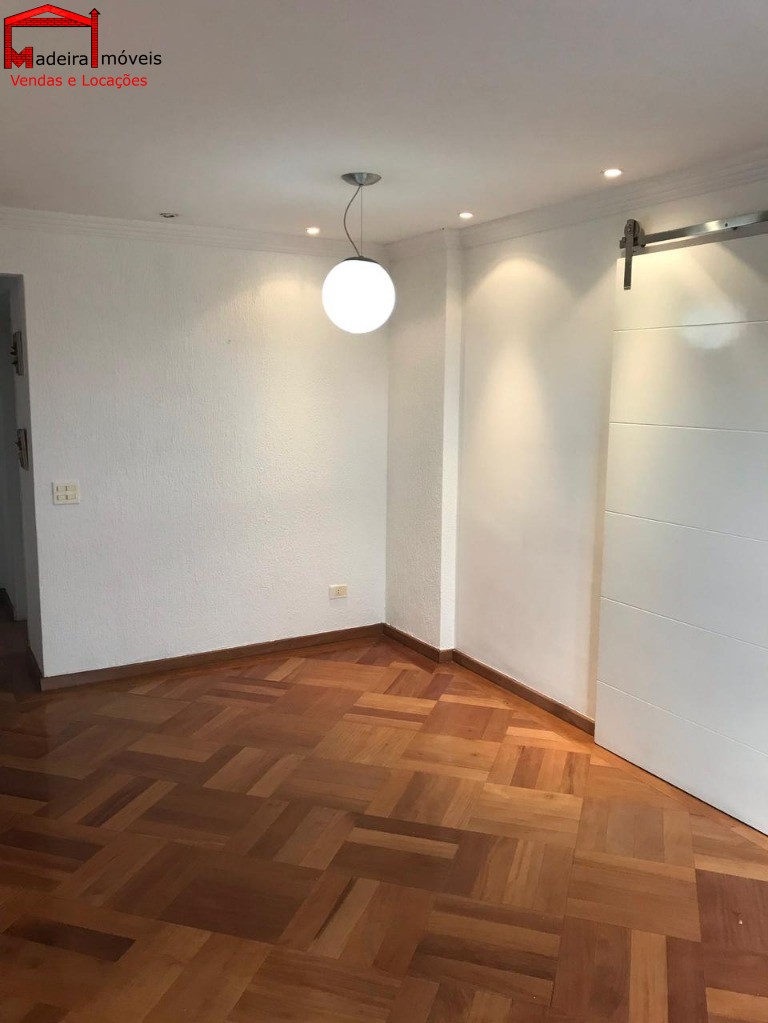 Apartamento à venda com 2 quartos, 60m² - Foto 21