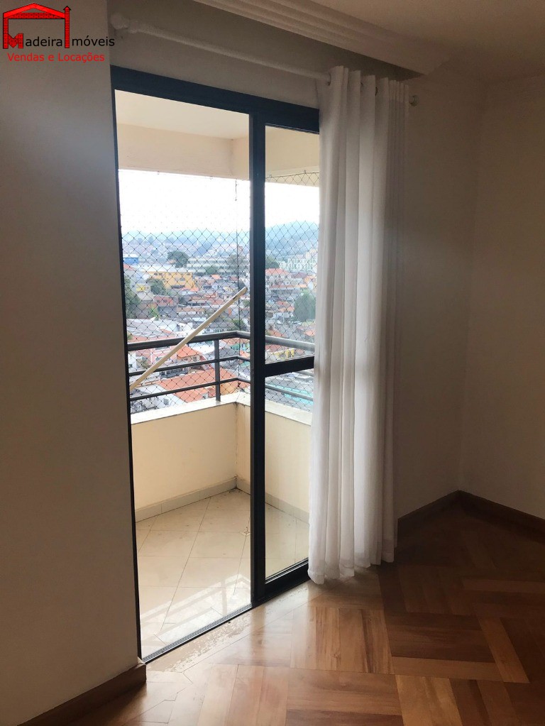 Apartamento à venda com 2 quartos, 60m² - Foto 4