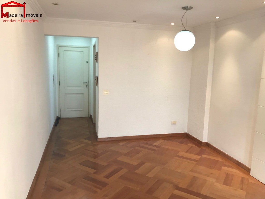 Apartamento à venda com 2 quartos, 60m² - Foto 13