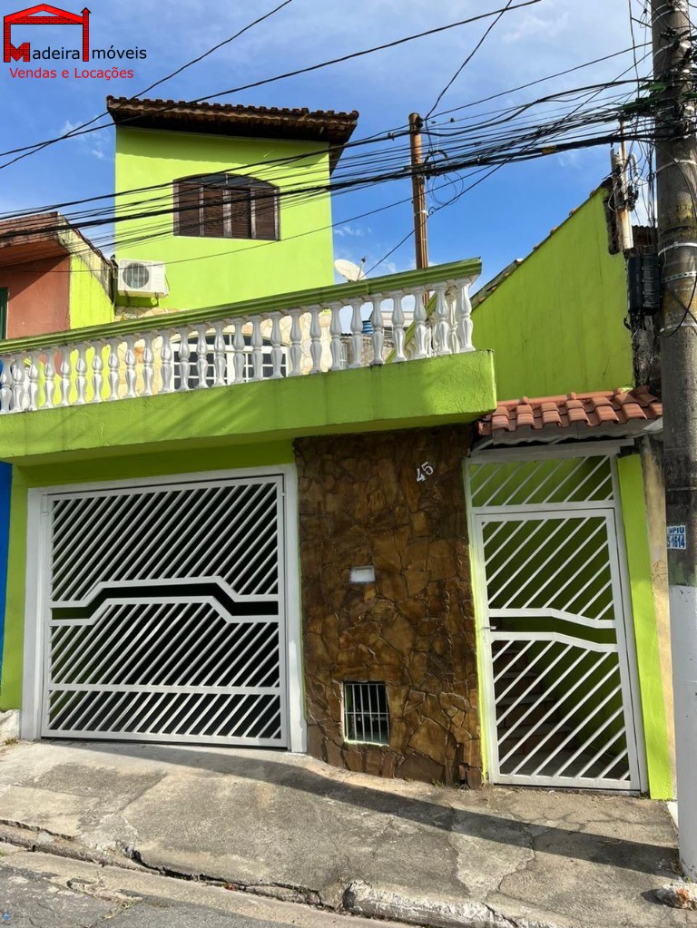 Sobrado à venda com 3 quartos, 130m² - Foto 1