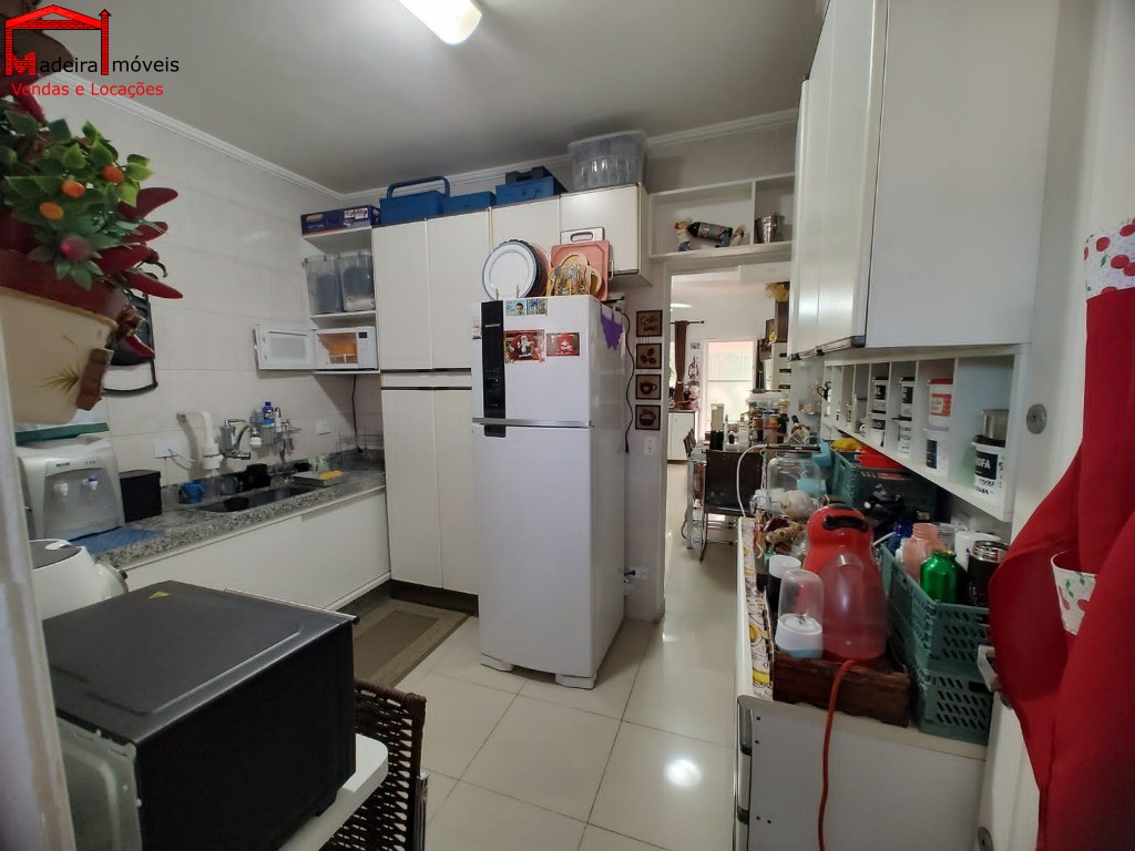 Sobrado à venda com 2 quartos, 60m² - Foto 12