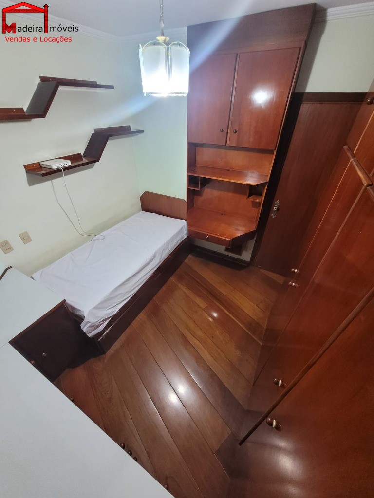 Apartamento à venda com 3 quartos, 234m² - Foto 12