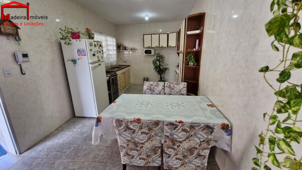 Sobrado à venda com 3 quartos, 120m² - Foto 3