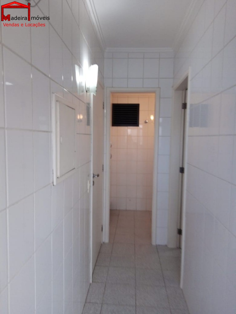 Apartamento à venda com 3 quartos, 105m² - Foto 10