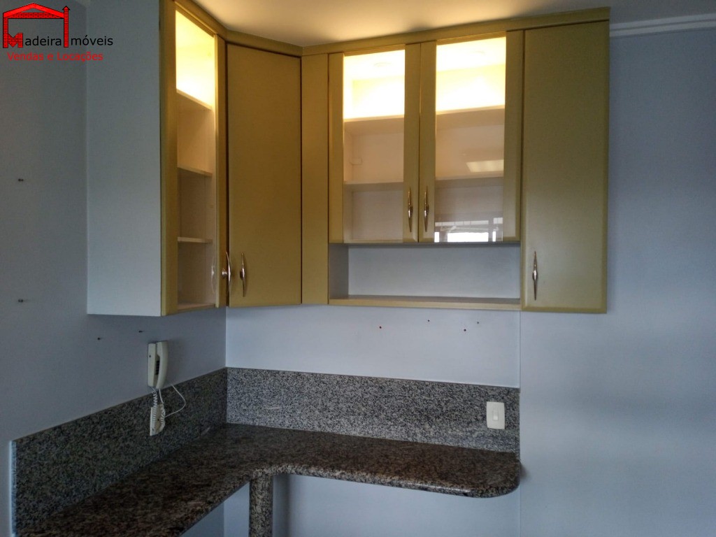 Apartamento à venda com 3 quartos, 105m² - Foto 22