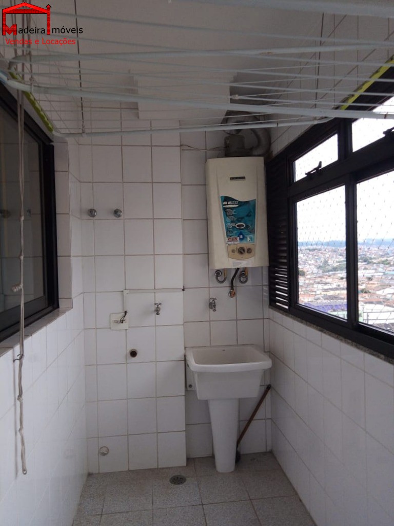 Apartamento à venda com 3 quartos, 105m² - Foto 12