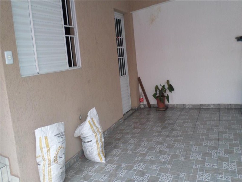 Sobrado à venda com 3 quartos, 150m² - Foto 3