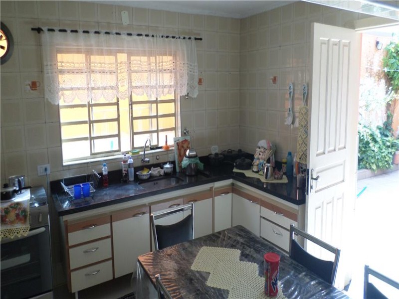 Sobrado à venda com 3 quartos, 185m² - Foto 8