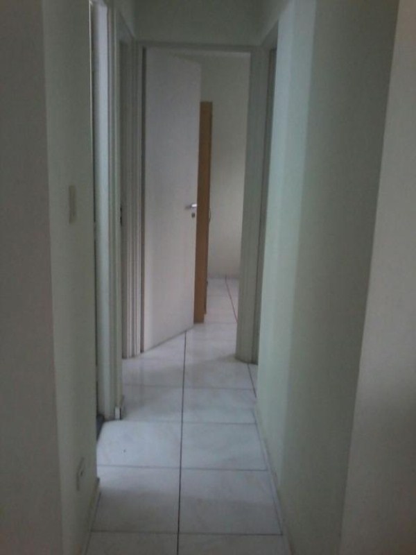 Apartamento à venda com 3 quartos - Foto 5