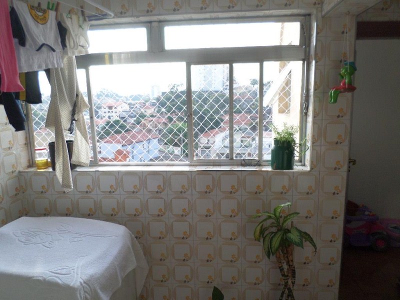 Apartamento à venda com 2 quartos, 75m² - Foto 2