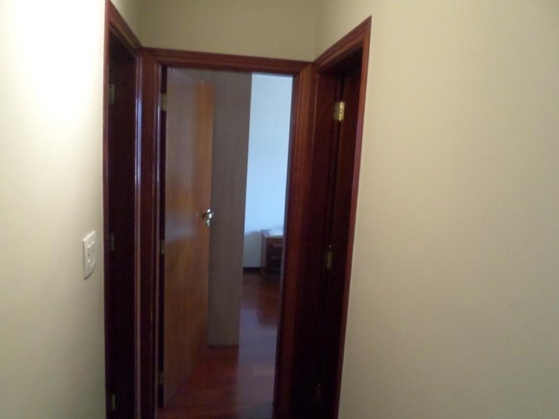 Apartamento à venda com 2 quartos, 75m² - Foto 10